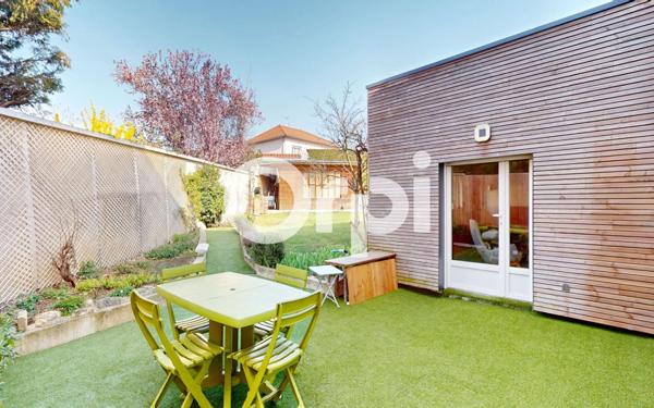 Maison à vendre    5 pièces • 149 m2 Bron