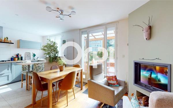 Maison à vendre    5 pièces • 149 m2 Bron