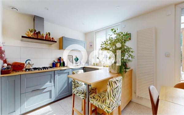 Maison à vendre    5 pièces • 149 m2 Bron