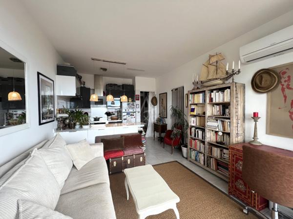 Bel appartement T2 vue mer exceptionnelle - Le Lavandou (83)