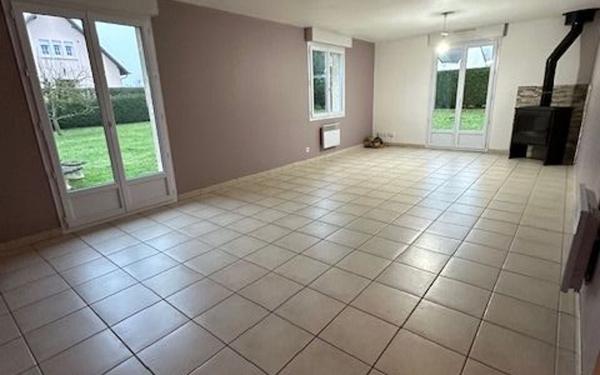 Maison à vendre    5 pièces • 140 m2 Sains-en-Amiénois