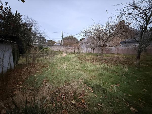 Terrain – 646 m² environ à Saint-Malo (ref : 40591)