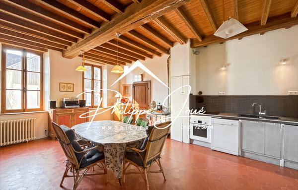 Maison de 332 m²