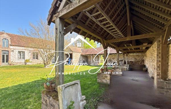 Maison de 332 m²