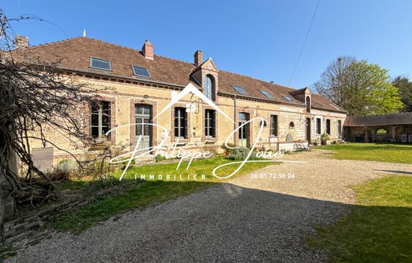Maison de 332 m²