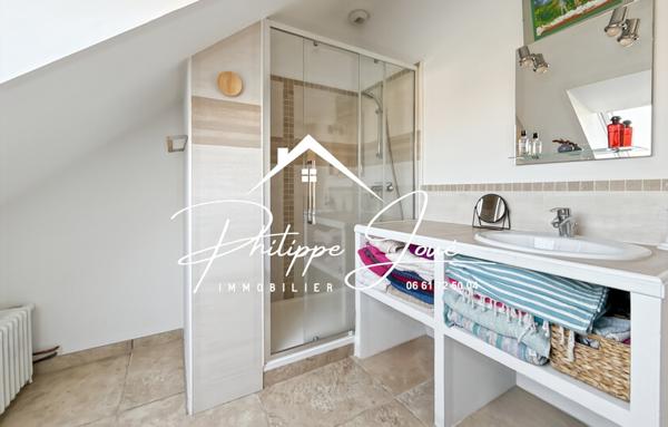 Maison de 332 m²
