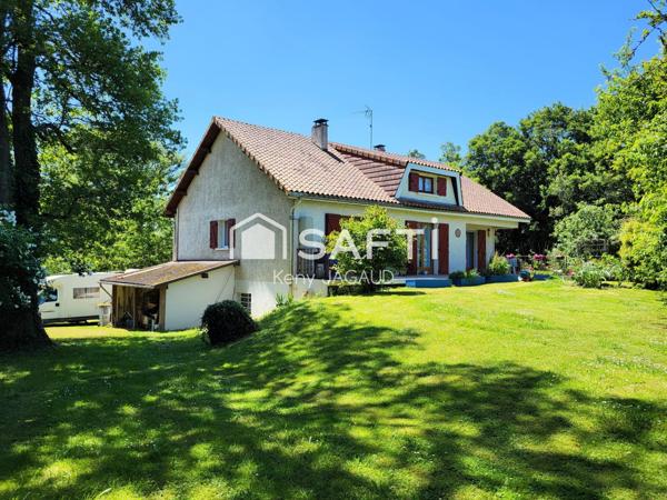 Maison familiale 8 pièces 211m²