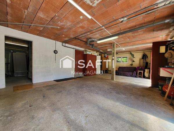 Maison familiale 8 pièces 211m²