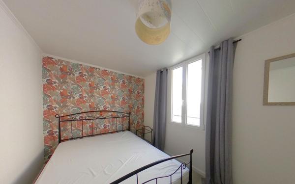 Maison à vendre    7 pièces •  Ay