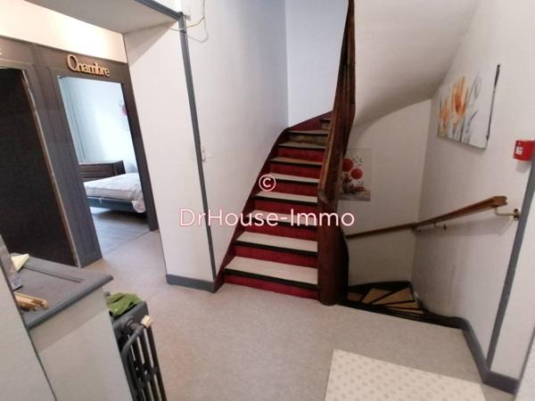 Immeuble à vendre 14 pièces de 407 m²