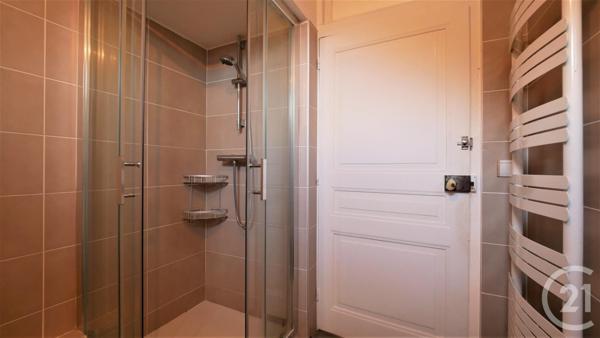 Maison à vendre  6 pièces - 190,45 m2 CORBONOD - 01