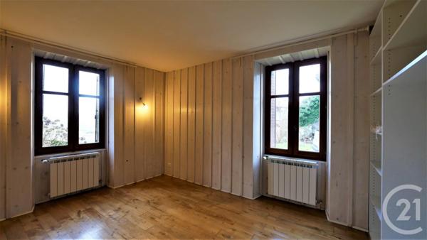 Maison à vendre  6 pièces - 190,45 m2 CORBONOD - 01