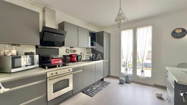 MAISON FAMILIALE 5 PIÈCES À VIRY-CHÂTILLON, 107 M² AVEC JARDIN, GARAGE ET TERRASSE