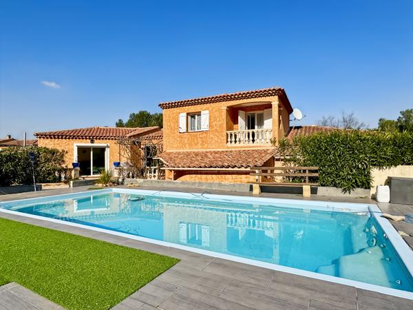Ventabren (13122) VENTABREN – Maison familiale avec dépendance, piscine et potentiel locatif
