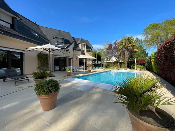 Maison T9 à vendre SAINT GREGOIRE - 300 m² (réf : ALG26366)