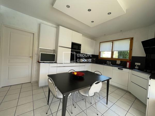 Maison T9 à vendre SAINT GREGOIRE - 300 m² (réf : ALG26366)