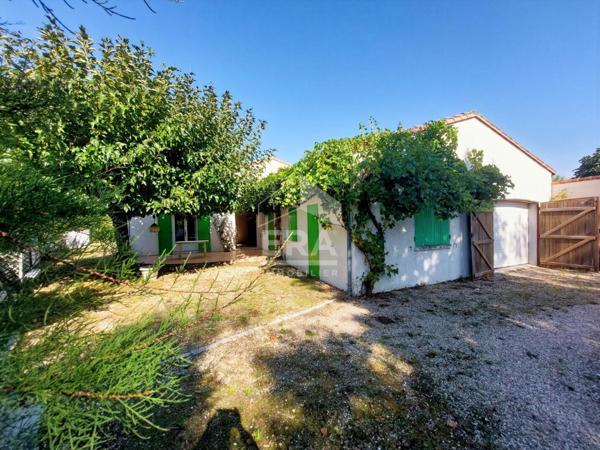 CHARMANTE MAISON AU CALME AVEC UN VASTE TERRAIN - ETAULES