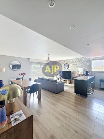 Vente appartement Merignac : 340 000 € - AJP Immobilier Bordeaux Nansouty