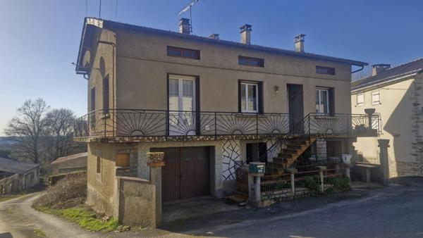 maison avec garage, jardin, terrasse et dépendance