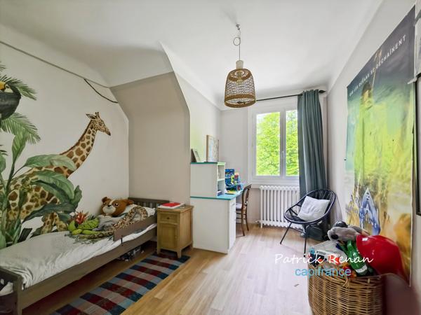 Maison à vendre 7 pièces P7 FONTENAY LE FLEURY (78)