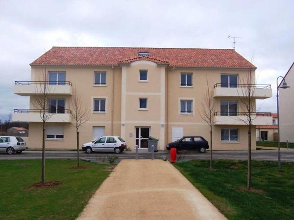 Appartement à louer 3 pièces 66.07m² Poitiers (86000)