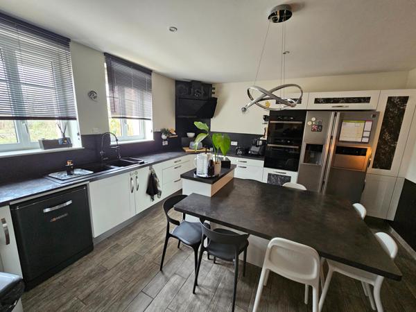 Maison 206 m² Saint Yorre proche des commodités