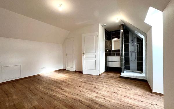 Maison à louer    5 pièces • 101 m2 Perrigny-lès-Dijon