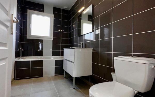 Maison à louer    5 pièces • 101 m2 Perrigny-lès-Dijon