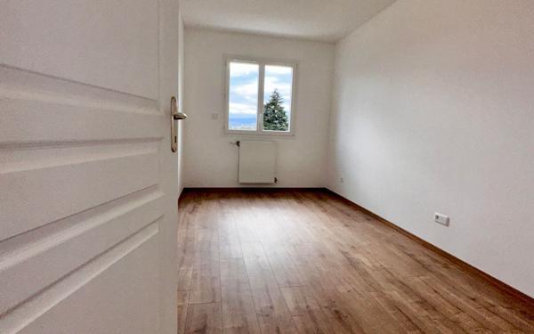 Maison à louer    5 pièces • 101 m2 Perrigny-lès-Dijon