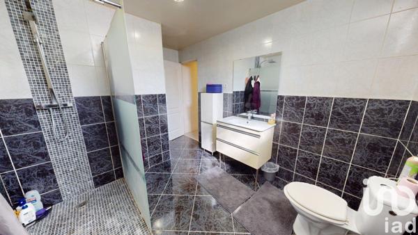 Maison à vendre 14 pièces 300 m² Dammarie-les-Lys