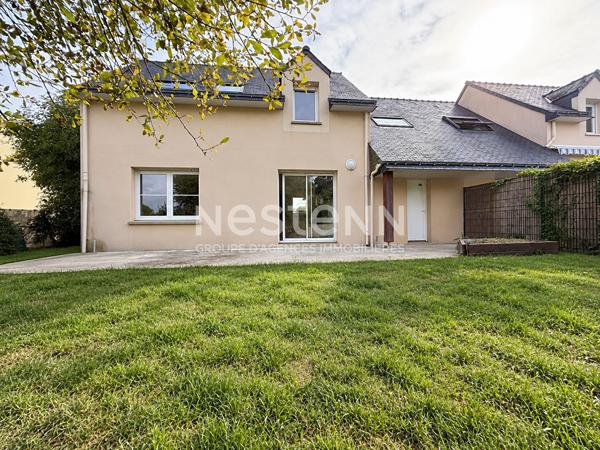 À vendre - Maison idéalement située à Locminé avec 4 chambres et un garage