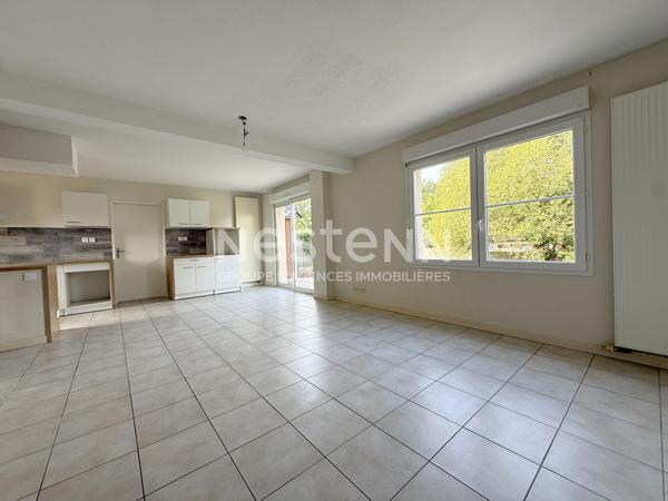 À vendre - Maison idéalement située à Locminé avec 4 chambres et un garage