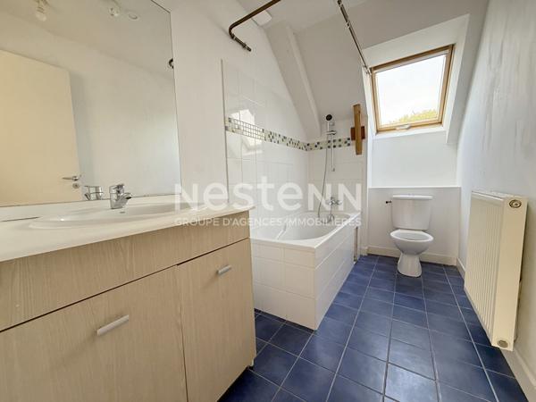 À vendre - Maison idéalement située à Locminé avec 4 chambres et un garage