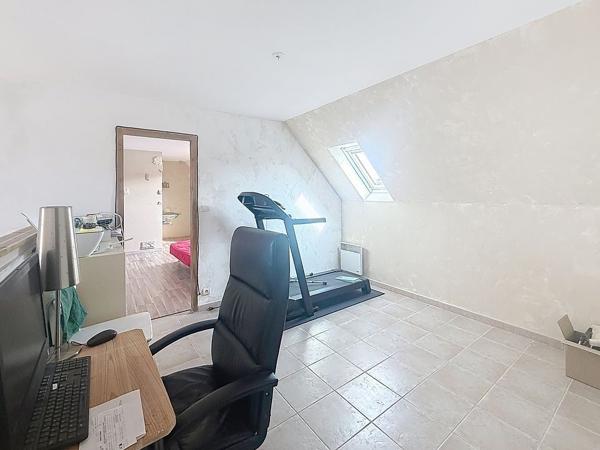 À vendre - Maison individuelle, 6 pièces située à Fondettes (37230)