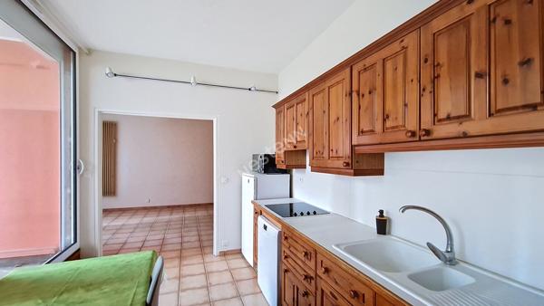 Appartement de 79 m² avec balcon et parking ? Un beau potentiel à découvrir !