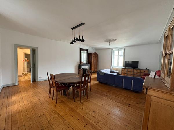 Location appartement Nantes : 2 480 € - AJP Immobilier Nantes Ouest