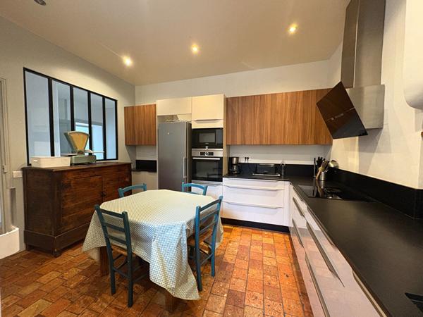 Location appartement Nantes : 2 480 € - AJP Immobilier Nantes Ouest