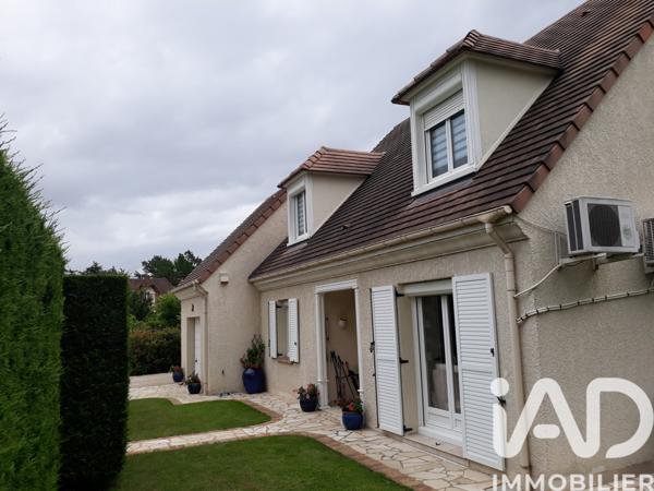 Maison à vendre 6 pièces 145 m² Saint-Fargeau-Ponthierry
