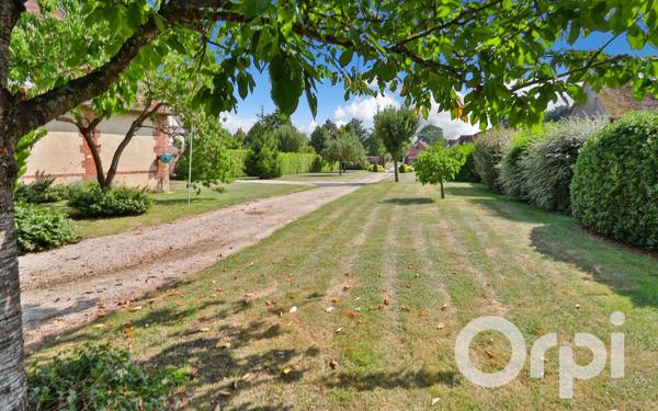 Maison à vendre    11 pièces • 283 m2 Chars