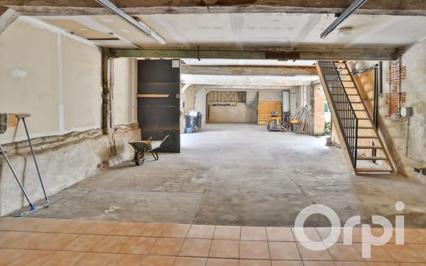 Maison à vendre    11 pièces • 283 m2 Chars