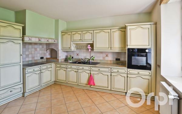 Maison à vendre    11 pièces • 283 m2 Chars