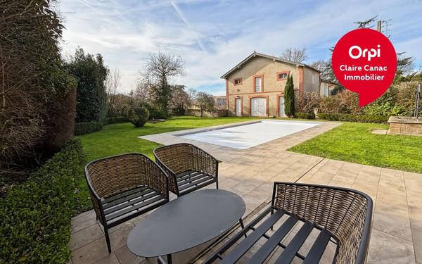Maison à vendre    6 pièces • 277 m2 Guitalens-L'Albarède