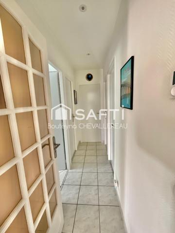 Maison avec 3 chambres, jardin, garage et piscine