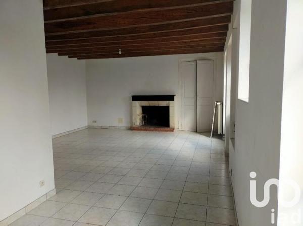 Longère 4 pièces de 71 m² à Loché-sur-Indrois (37460)