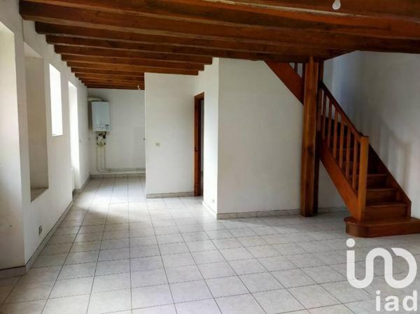 Longère 4 pièces de 71 m² à Loché-sur-Indrois (37460)