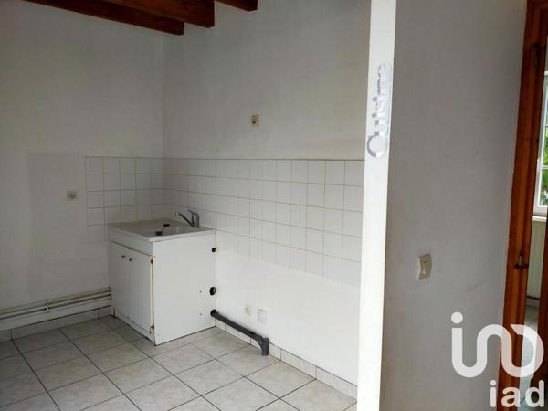 Longère 4 pièces de 71 m² à Loché-sur-Indrois (37460)