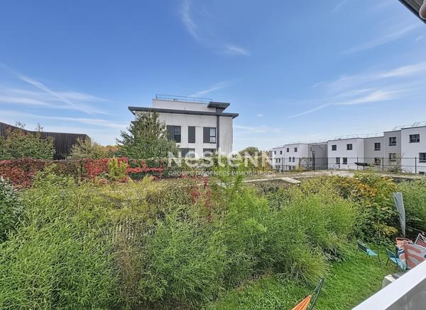 ISSY LES MOULINEAUX - QUARTIER FORT D'ISSY - Appartement 4 pièces avec 3 chambres et une terrasse
