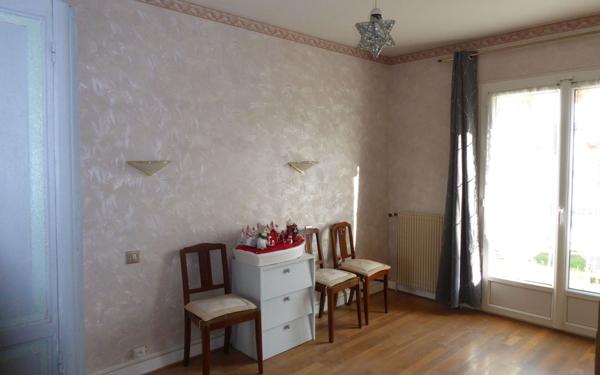 Maison à vendre    4 pièces •  Mer