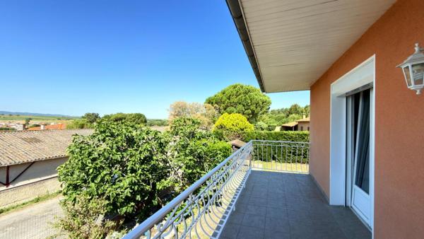 Belle villa indépendante 4chambres et garage proche Carcassonne sur terrain de 800m²