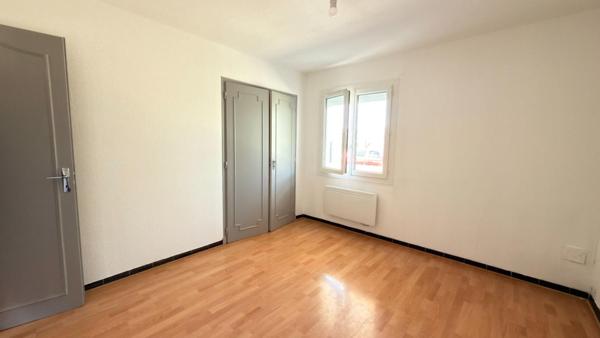Belle villa indépendante 4chambres et garage proche Carcassonne sur terrain de 800m²